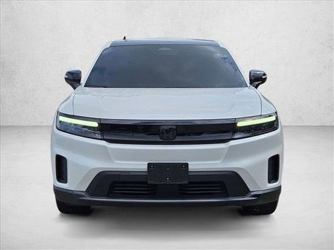 Used 2024 Honda Prologue EX image 2