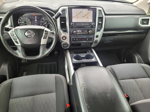 Used 2020 Nissan Titan SV w/ SV Convenience Package AWD/4WD image 15