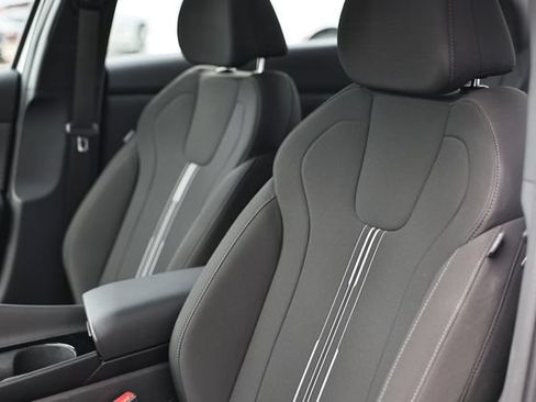 Certified 2025 Hyundai Elantra SEL FWD image 20