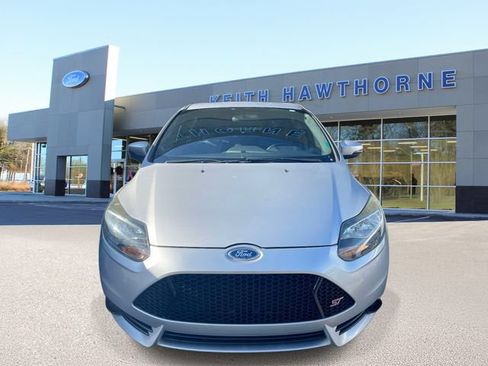 Used 2013 Ford Focus ST FWD image 2