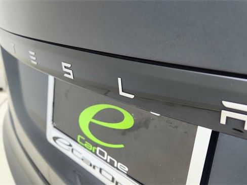 Used 2023 Tesla Model S Standard Range image 16