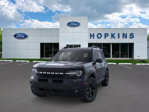 New 2025 Ford Bronco Sport Outer Banks w/ Outer Banks Tech Package+ AWD/4WD image 2