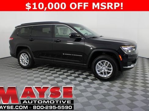 New 2026 Jeep Grand Cherokee L Laredo AWD/4WD image 1