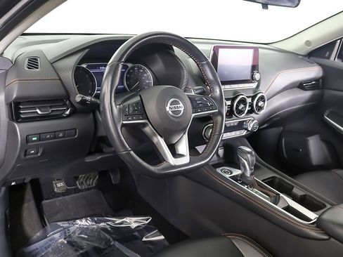 Used 2023 Nissan Sentra SR w/ SR Premium Package image 28