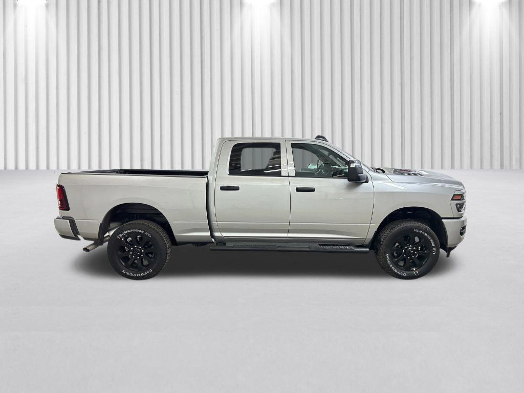 New 2026 RAM 2500 Tradesman AWD/4WD image 3