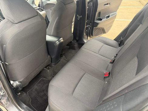 Used 2018 Toyota C-HR XLE FWD image 22