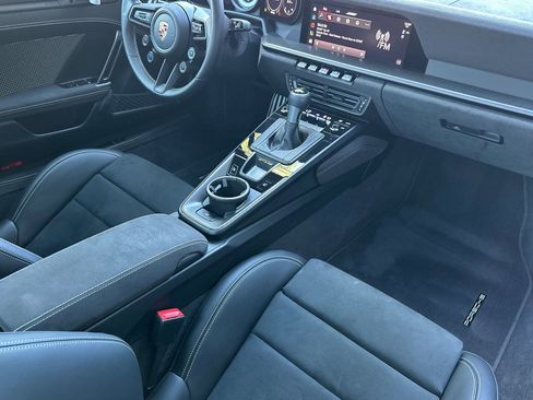 Used 2025 Porsche 911 GT3 RS image 16