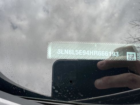 Used 2017 Lincoln MKZ Reserve w/ Technology Package image 13