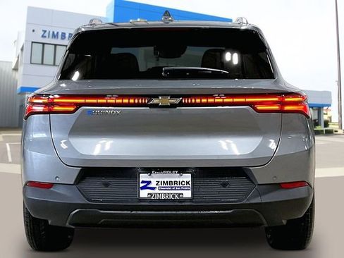 New 2026 Chevrolet Equinox EV LT FWD image 4