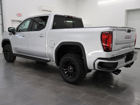 Used 2022 GMC Sierra 1500 AT4X image 6