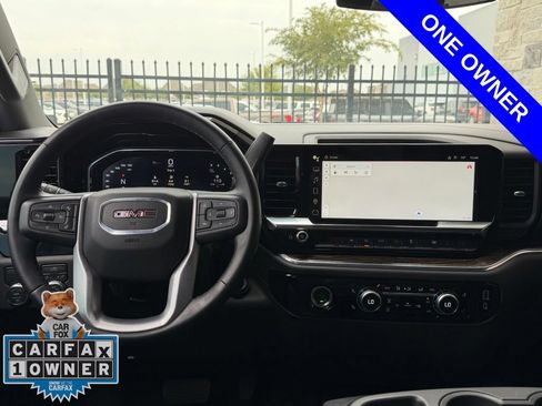 Used 2024 GMC Sierra 1500 Elevation w/ LPO, Elevation Black Package RWD image 7