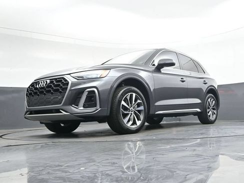 Used 2023 Audi Q5 2.0T Premium w/ Convenience Package AWD/4WD image 37