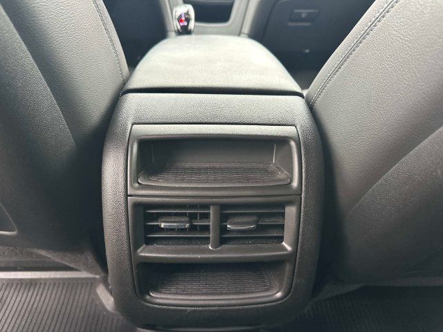 Used 2024 Cadillac XT5 Luxury FWD image 13