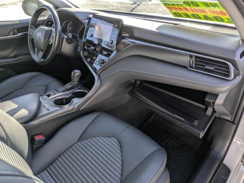 Used 2023 Toyota Camry SE image 26