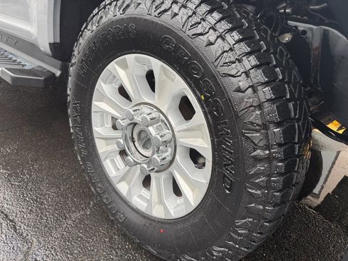 Used 2020 Ford F250 XL w/ STX Appearance Package image 9