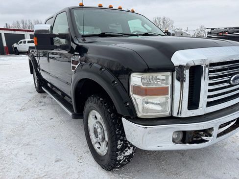 Used 2010 Ford F250 XLT image 12