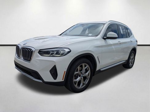 Used 2024 BMW X3 sDrive30i w/ Premium Package RWD image 9