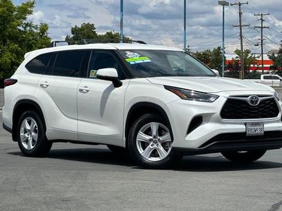 Used 2021 Toyota Highlander L