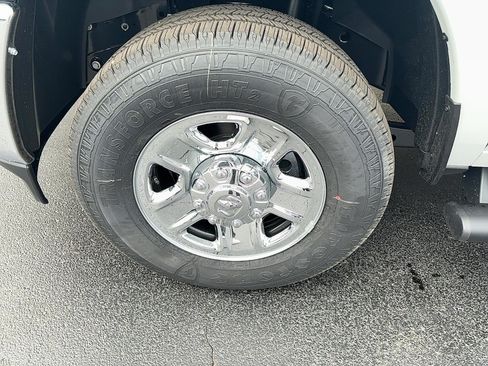 New 2026 RAM 3500 Tradesman AWD/4WD image 3