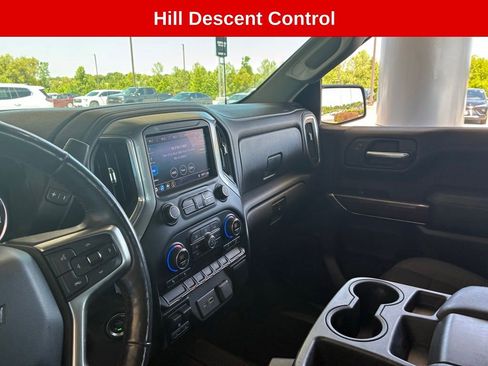 Used 2019 Chevrolet Silverado 1500 LT Trail Boss w/ Convenience Package AWD/4WD image 26