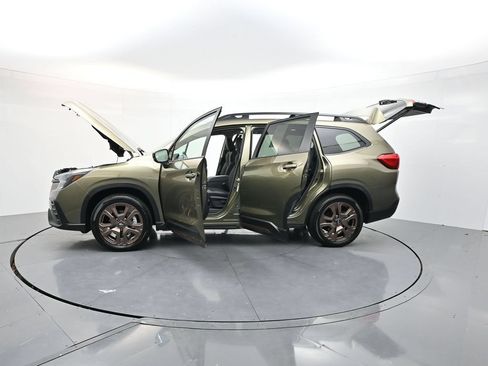 Certified 2025 Subaru Ascent Bronze Edition AWD/4WD image 48