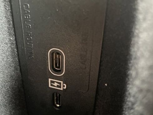 Certified 2024 Volvo XC90 B6 Ultimate w/ Protection Package Premier image 25