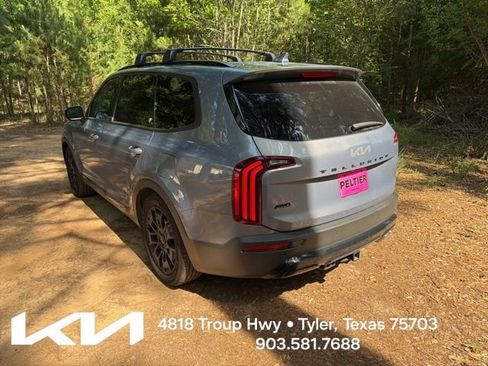 Used 2022 Kia Telluride SX w/ SX Prestige Package AWD/4WD image 8
