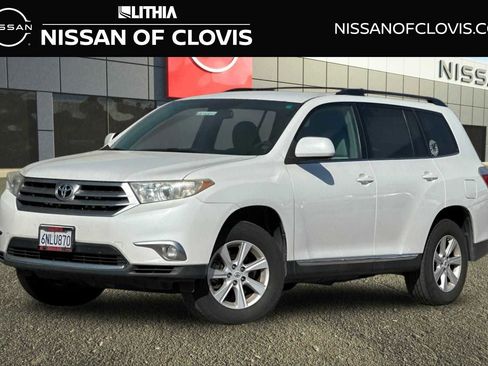 Used 2011 Toyota Highlander 2WD w/ Tech Pkg image 1