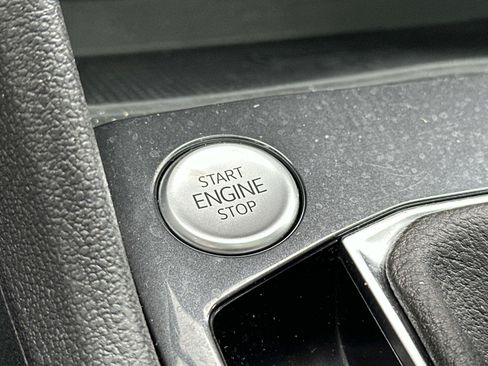 Used 2024 Volkswagen Tiguan SE R-Line AWD/4WD image 27