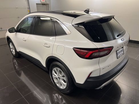 Certified 2023 Ford Escape Active w/ Tech Pack #2 image 4