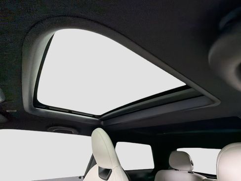 New 2026 MINI Cooper 2-Door Hardtop FWD image 23