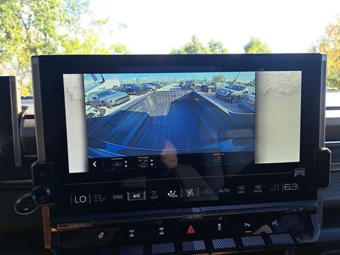 New 2025 GMC Hummer EV 3X w/ Extreme Off-Road Package image 40