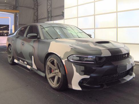 Used 2021 Dodge Charger Scat Pack w/ Plus Group RWD image 2