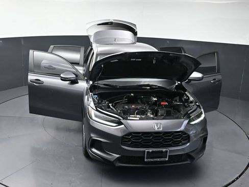 Certified 2025 Honda HR-V LX image 42