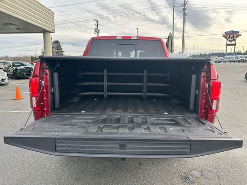 Used 2019 Ford F150 Platinum w/ Equipment Group 701A Luxury image 24