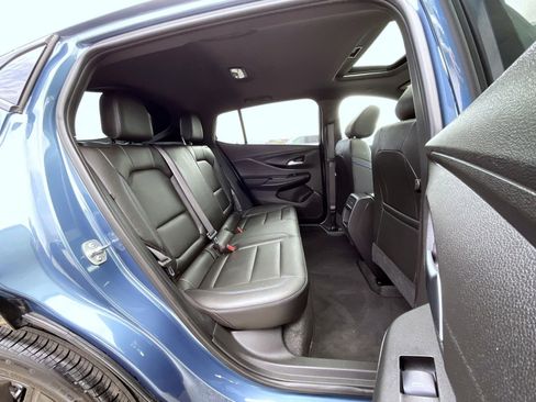 Used 2024 Buick Envista Sport Touring w/ Convenience I Package FWD image 18