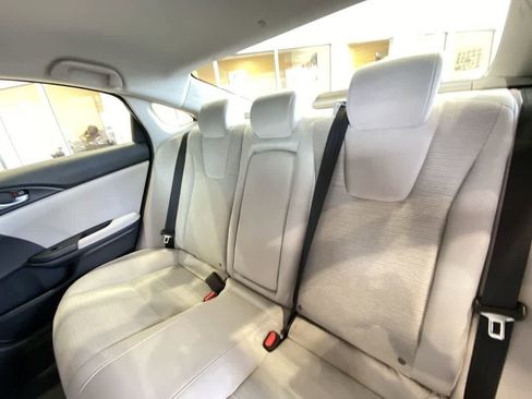 Used 2019 Honda Insight EX image 24