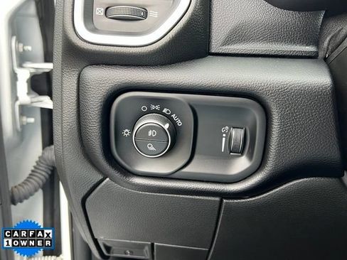 Used 2024 RAM 3500 Big Horn AWD/4WD image 18
