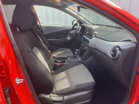 Used 2019 Hyundai Kona SEL FWD image 16