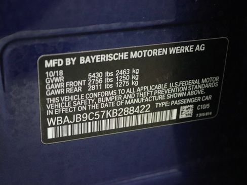 Used 2019 BMW M550i xDrive w/ Dynamic Handling Package AWD/4WD image 16