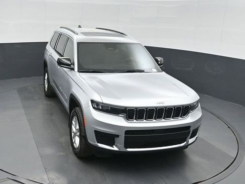 New 2026 Jeep Grand Cherokee L 4WD image 38