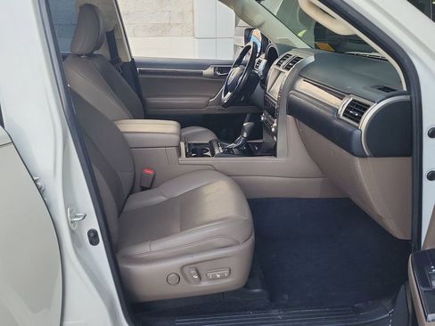 Used 2020 Lexus GX 460 Premium AWD/4WD image 27