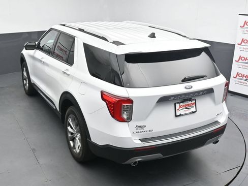 Used 2023 Ford Explorer Limited AWD/4WD image 32