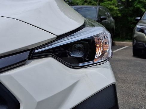 Used 2025 Subaru Crosstrek 2.0i Premium AWD/4WD image 9