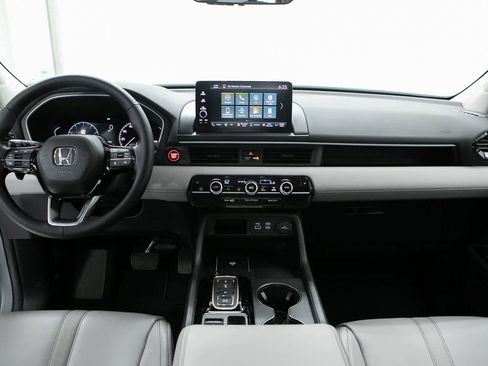 Used 2024 Honda Pilot EX-L image 13