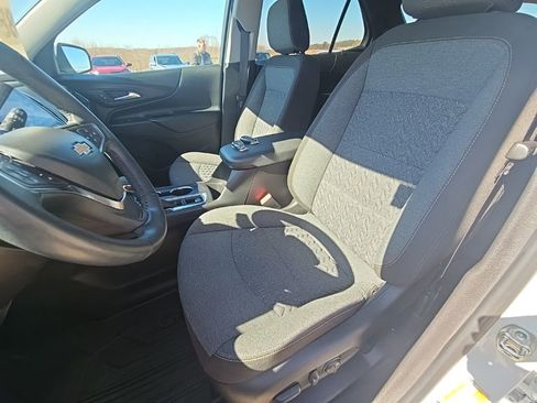Used 2024 Chevrolet Equinox LT AWD/4WD image 14