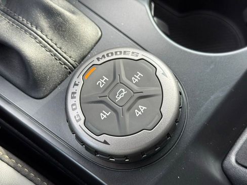 New 2025 Ford Bronco Badlands image 33