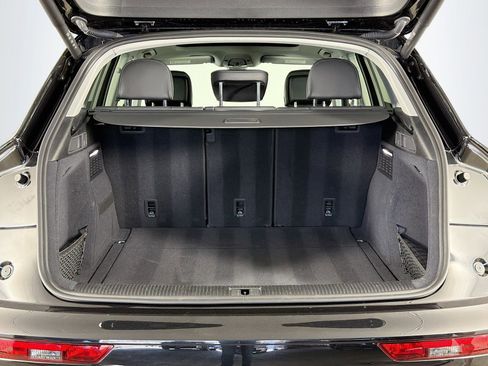 Used 2023 Audi Q5 2.0T Prestige AWD/4WD image 28
