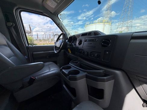 Used 2019 Ford E-350 and Econoline 350 Super Duty w/ Power Windows & Locks Group RWD image 41