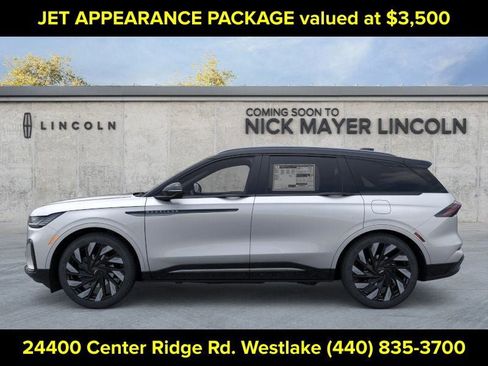 New 2026 Lincoln Nautilus Reserve w/ Jet Appearance Package AWD/4WD image 3
